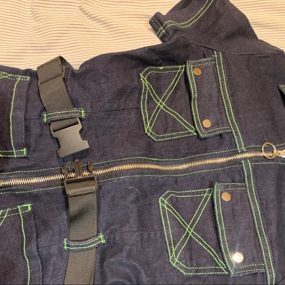 Oh polly denim playsuit / romper with green details and belt - Picture 4 of 5